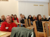 Уважно слухаємо доповідача